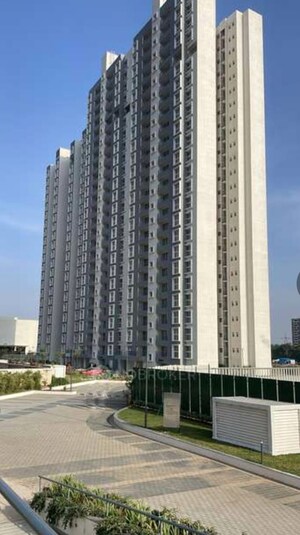 2 BHK Apartment For Rent in Godrej Park Retreat, Sarjapur Road