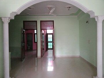 Building Lobby in 2 BHK Independent House at Sector 41 – for Rent