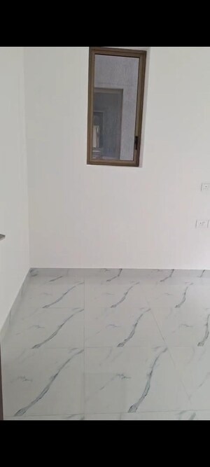 1 BHK Apartment For Rent in Raymond Ten X Habitat, Pokhran Road No Two