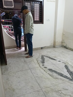 Parking in 2 BHK Builder Floor at Govindpuri – for Rent