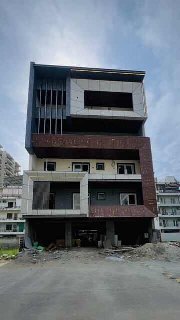 3 BHK Builder Floor For Sale in BPTP District 3, Sector 85