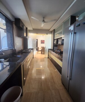 Kitchen in 3 BHK Apartment at Hiranandani Meadows, Manpada – for Rent