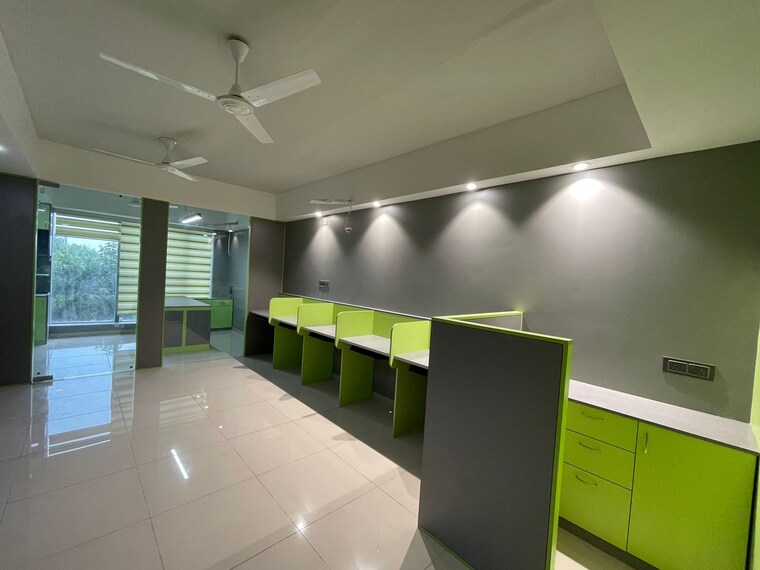 Team Area, science city Commercial Office Space in IT/SEZ 914 Sq.Ft. In Science City Ahmedabad 9283742