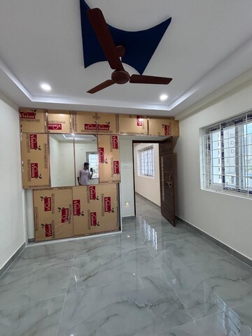 Room in 2 BHK Apartment at SM Homes Kondapur, Kondapur – for Rent
