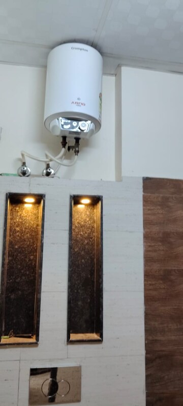 Furnished Amenities in 3 BHK Apartment at Shri Balaji Heights II, Gandhi Path – for Rent