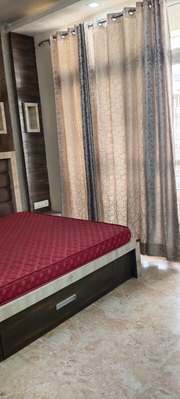 Bedroom in 3 BHK Apartment at Shri Balaji Heights II, Gandhi Path – for Rent