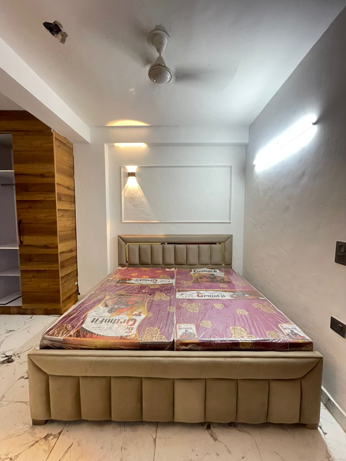 1 BHK + Pooja Room Apartment For Rent in Saket 