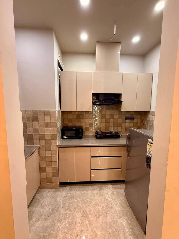 Kitchen, saket 1 Bedroom 500 Sq.Ft. Builder Floor In Saket Delhi 9283819