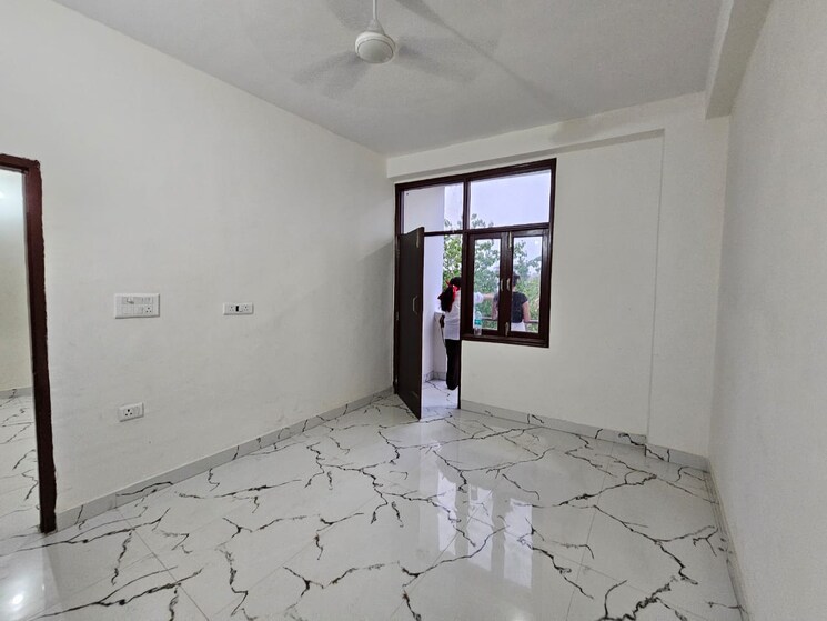 Room, saket 1 Bedroom 544 Sq.Ft. Apartment In Saket Delhi 9283851
