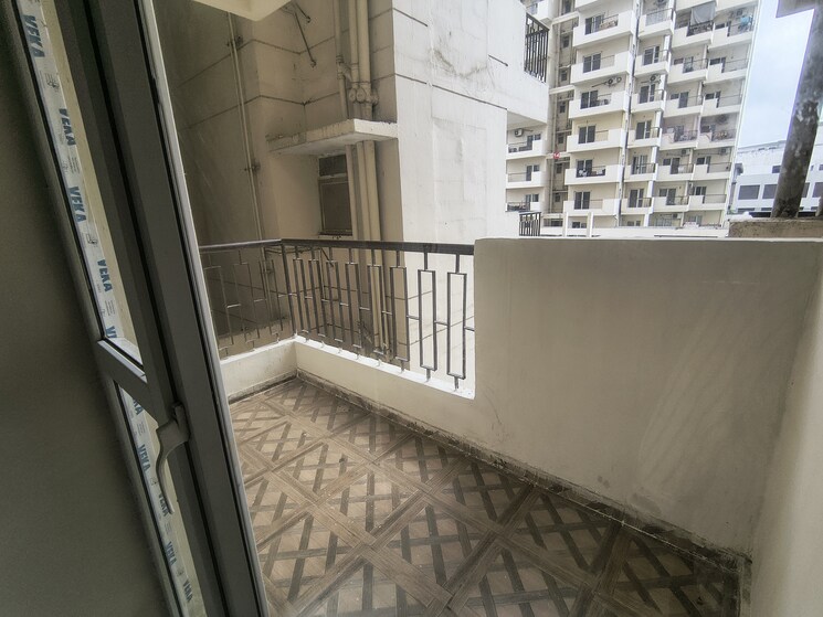 Balcony, pivotal-riddhi-siddhi 2 Bedroom 586 Sq.Ft. Apartment In Sector 99 Gurgaon 9283862