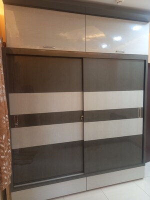 Room in 2 BHK Apartment at Purva Silversands, Mundhwa – for Rent