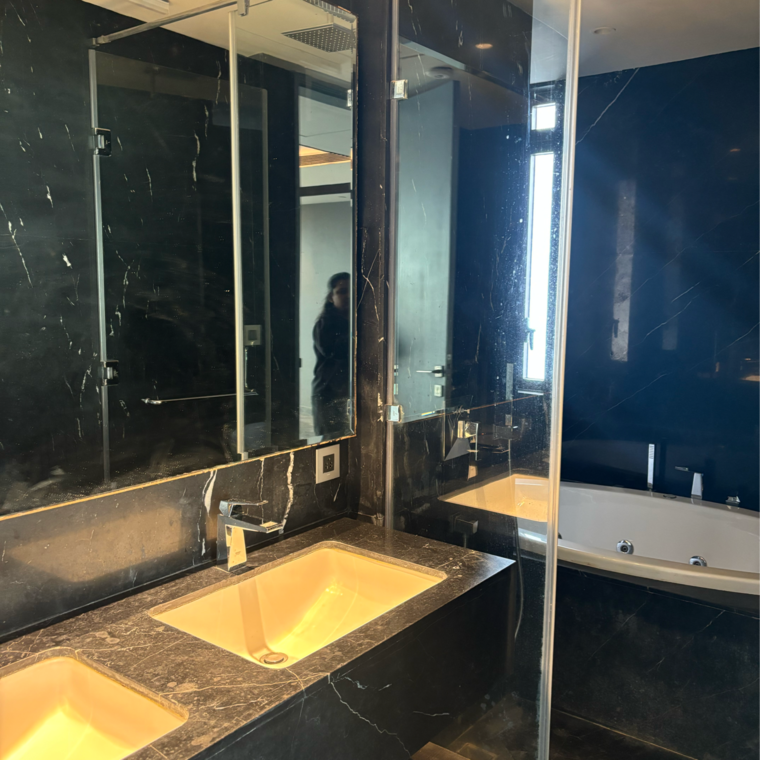 Kitchen, lodha-the-park-trump-tower 3 Bedroom 1374 Sq.Ft. Apartment In Kamala Mill Mumbai 9283947