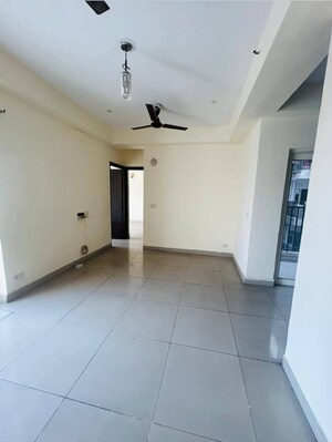 Bathroom in 2 BHK Apartment at Panchsheel Greens II, Sector 16 Greater Noida – for Rent