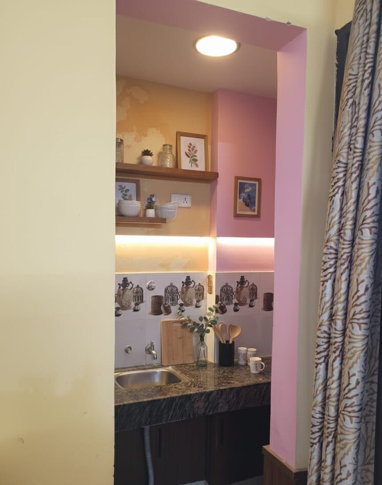 Kitchen, sector 54 1 RK 450 Sq.Ft. Builder Floor In Sector 54 Gurgaon 9283946