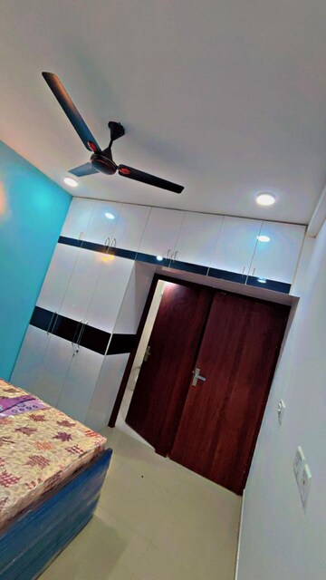 Furnished Amenities in 2 BHK Apartment at Suncity Avenue 76, Sector 76 – for Rent
