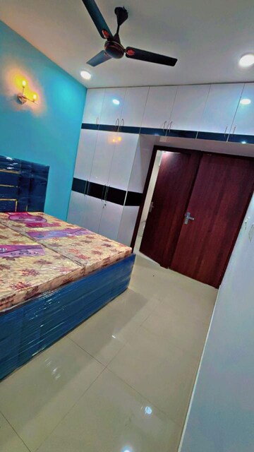 Furnished Amenities in 2 BHK Apartment at Suncity Avenue 76, Sector 76 – for Rent