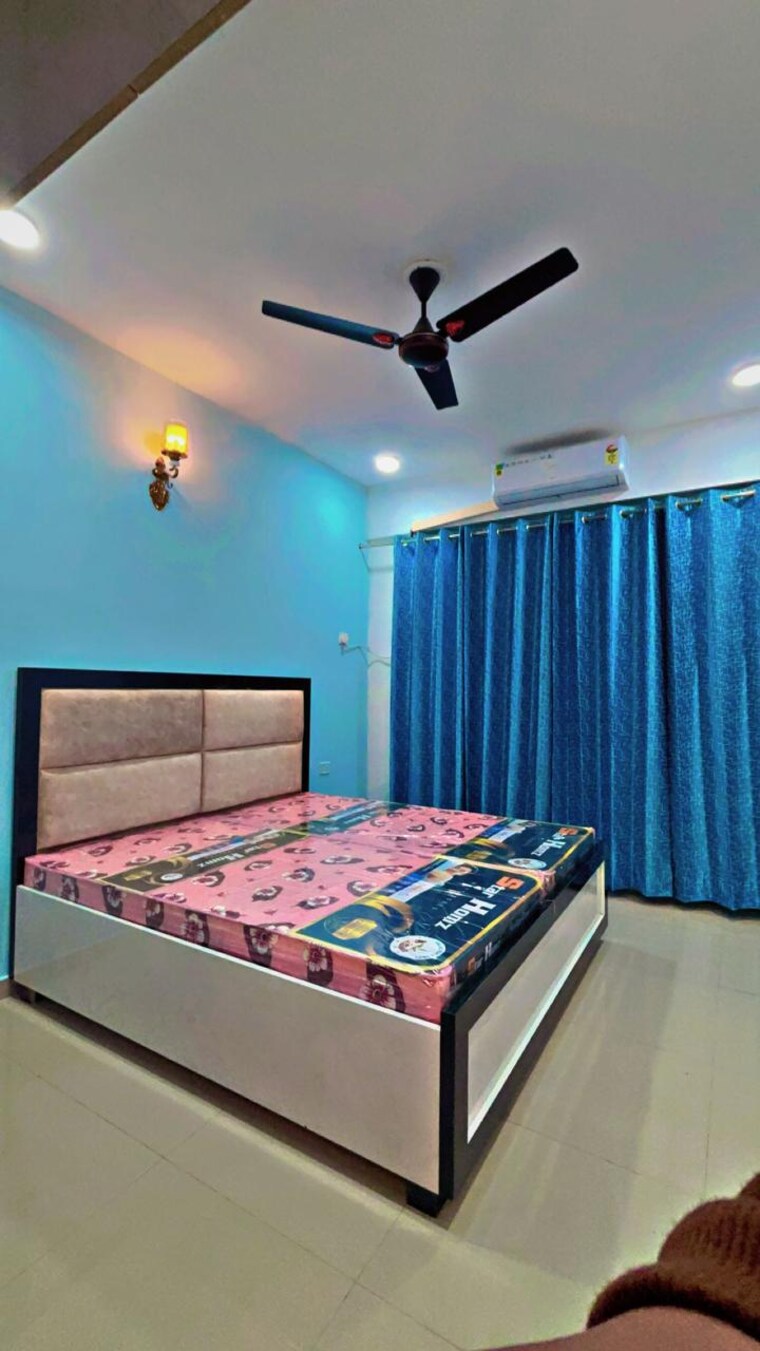 Bedroom, suncity-avenue-76 2 Bedroom 682 Sq.Ft. Apartment In Sector 76 Gurgaon 9283968