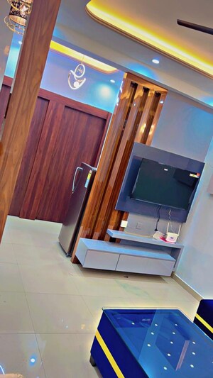 Furnished Amenities in 2 BHK Apartment at Suncity Avenue 76, Sector 76 – for Rent