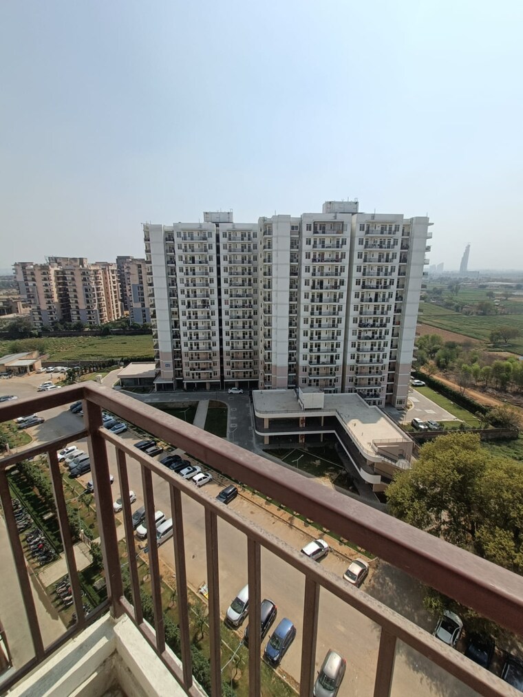Balcony, suncity-avenue-76 2 Bedroom 682 Sq.Ft. Apartment In Sector 76 Gurgaon 9283968