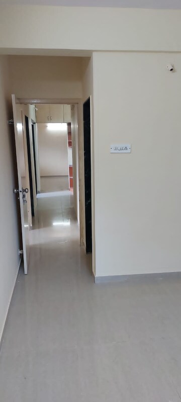 Room in 1 BHK Apartment at Shiv Enclave, Kharadi – for Rent
