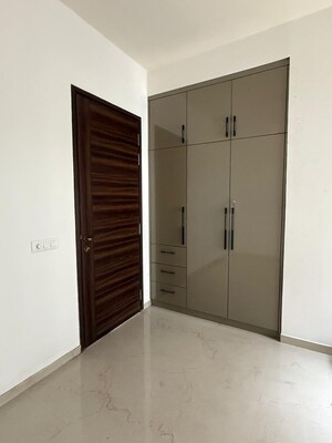 2 BHK Apartment For Rent in Signature Global Prime, Sector 63a