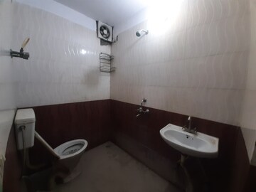 Bathroom in 2 BHK Builder Floor at Maidan Garhi – for Rent