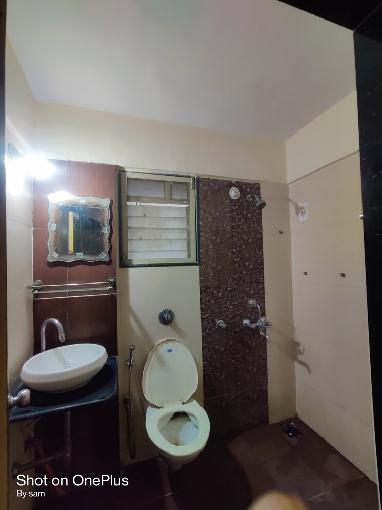 Bathroom, vr-bhoomi-acres-g-wing 1 Bedroom 630 Sq.Ft. Apartment In Ghodbunder Road Thane 9284021