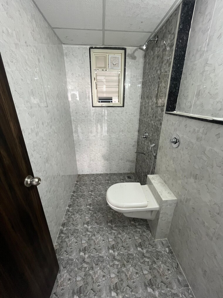 Bathroom, goel-ganga-altus 2 Bedroom 696 Sq.Ft. Apartment In Kharadi Pune 9284001