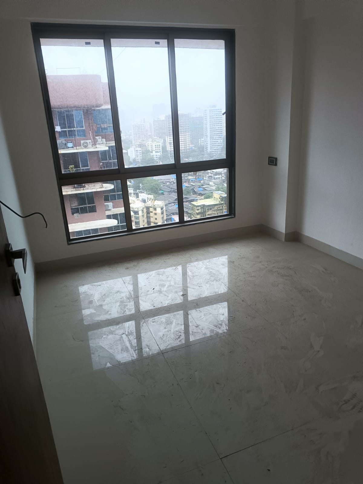 2 BHK Apartment For Sale in Malad East