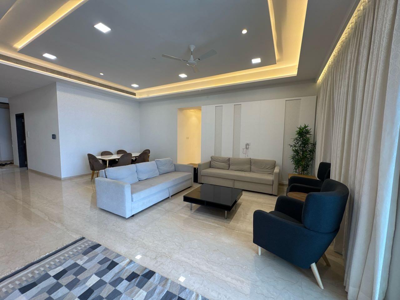 5 BHK + Servant Room Apartment For Rent in  Lower Parel, Mumbai