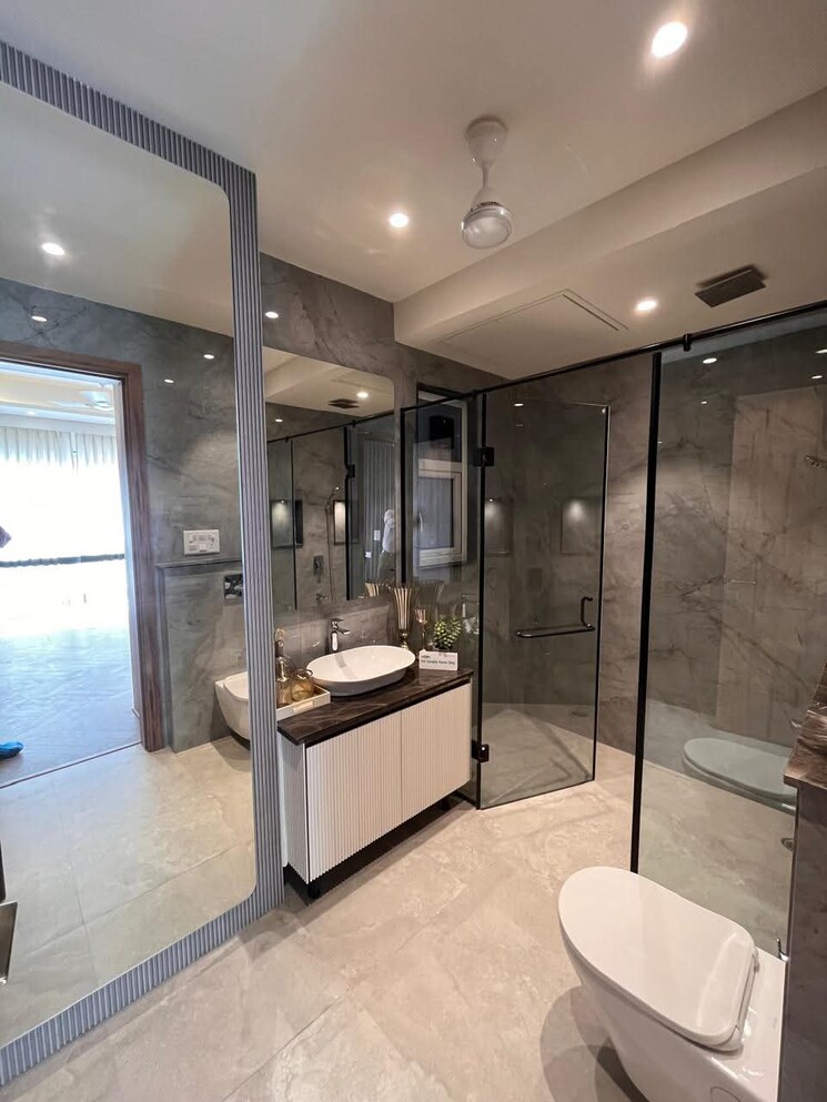 Attached Bathroom, shivajinagar 3 Bedroom 1560 Sq.Ft. Apartment In Shivajinagar Pune 9284114