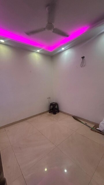 Room in 1 BHK Builder Floor at Malviya Nagar – for Rent