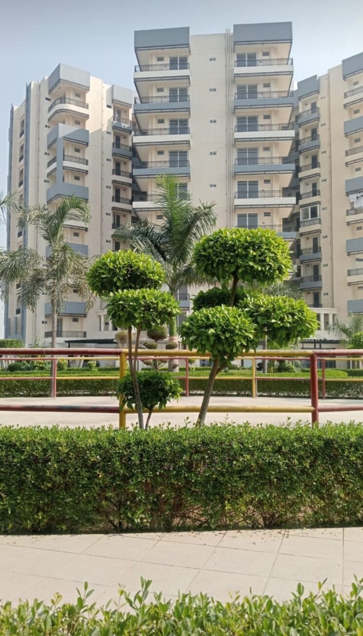 Exterior View, ratan-galaxy 3.5 Bedroom 1917 Sq.Ft. Apartment In Vrindavan Yojna Lucknow 9284127