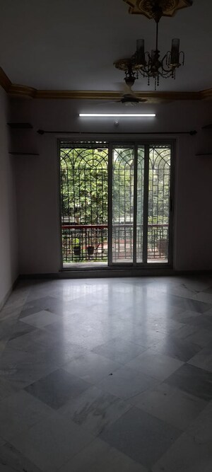 Room in 2 BHK Apartment at Siddhanchal  Phase 2, Manpada – for Rent
