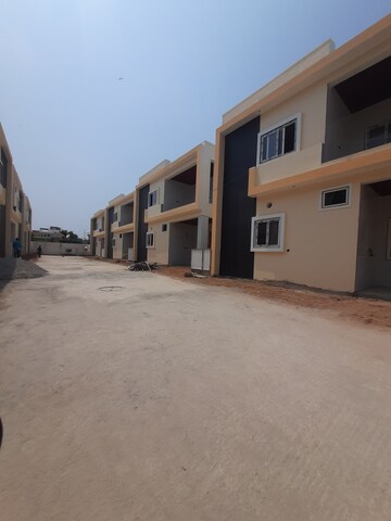 3.5 BHK Villa – Exterior View View at Kismatpur - for Sale