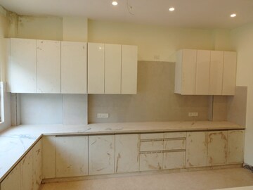 Bathroom in 4 BHK Independent House at Maharani Bagh – for Sale