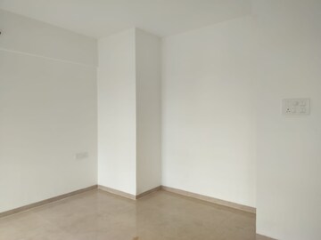 Room in 2.5 BHK Apartment at Polite Bhalchandra Vihar, Ravet – for Rent