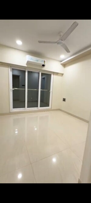 Room in 2 BHK Apartment at Raghav Nova, Kurla East – for Rent