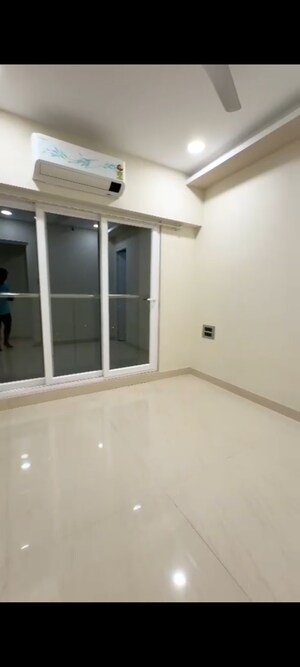 2 BHK Apartment For Rent in Raghav Nova, Kurla East
