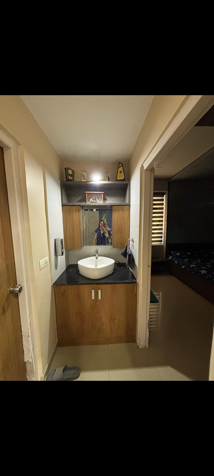 Bathroom, vn-skyline 4 Bedroom 3000 Sq.Ft. Apartment In Nava Vadaj Ahmedabad 9284309