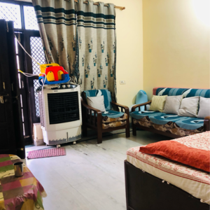 Bedroom in 1.5 BHK Villa at Sector 22b – for Rent