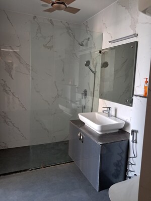 Kitchen in 2 BHK Independent House at RWA Apartments Sector 27, Sector 27 – for Rent