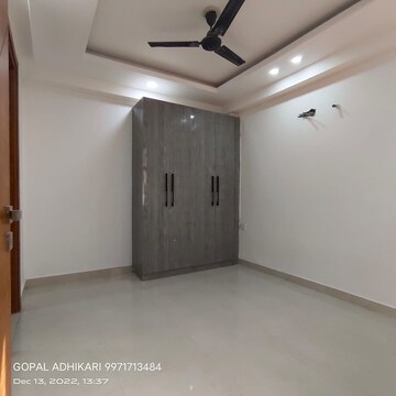 Room in 3 BHK Builder Floor at Chattarpur – for Sale