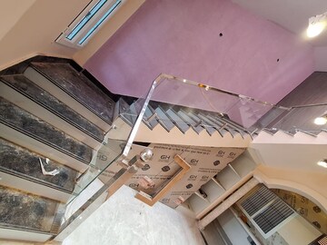 Master Bedroom in 5 BHK Builder Floor at Chitaipur – for Sale