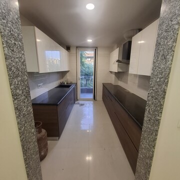 Building Lobby in 3 BHK Builder Floor at Kohli One Malibu Town, Malibu Town – for Rent