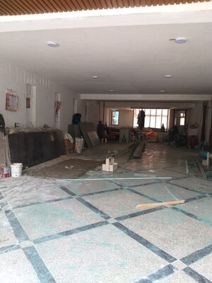 Parking in 4 BHK Builder Floor at New Friends Colony – for Rent