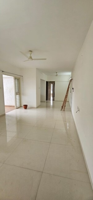 Living Room in 3 BHK Apartment at Senapati Bapat Road – for Rent