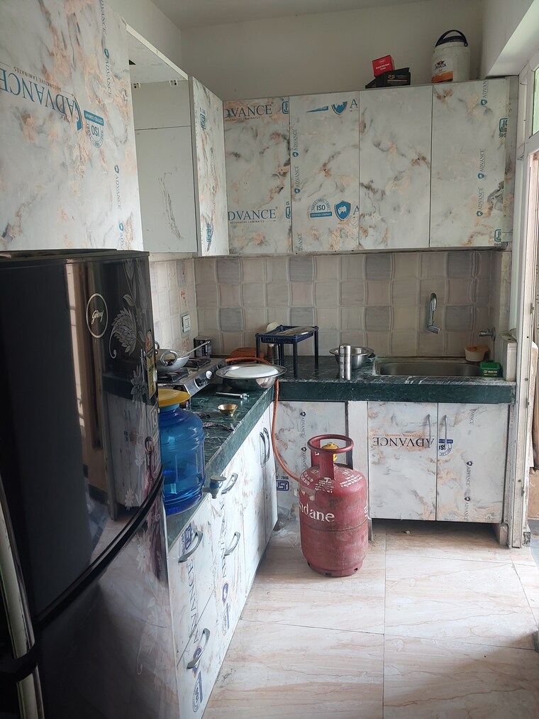 Kitchen, devika-skypers 2 Bedroom 792 Sq.Ft. Apartment In Raj Nagar Extension Ghaziabad 9284416
