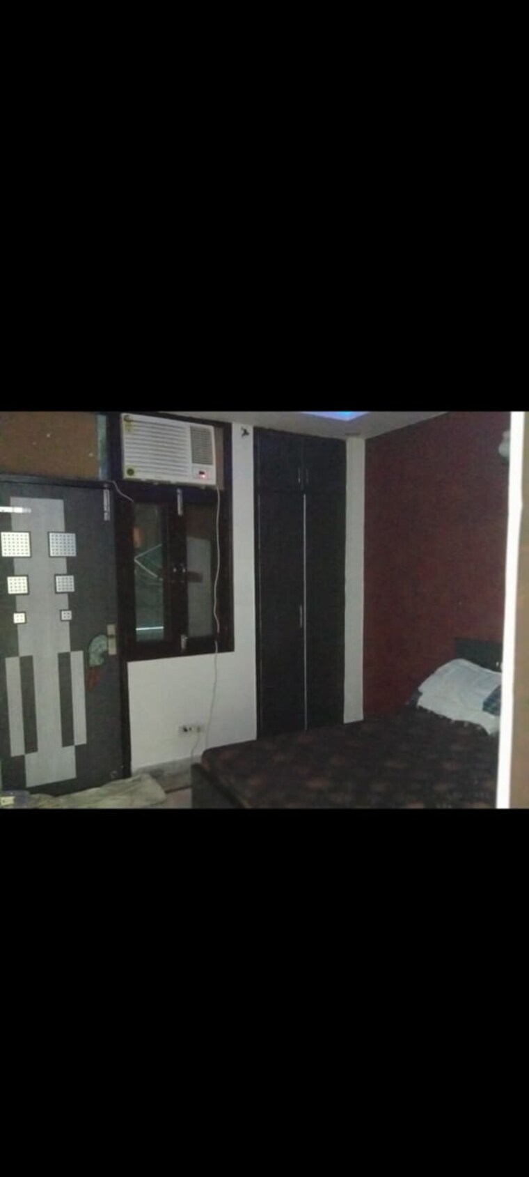 Room, govindpuri 2 Bedroom 65 Sq.Yd. Builder Floor In Govindpuri Delhi 9284450