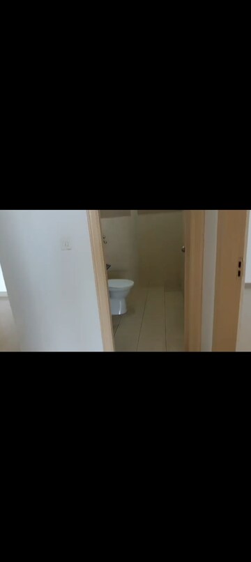 Room in 3 BHK Apartment at Ashiana Palm Court, Raj Nagar Extension – for Sale